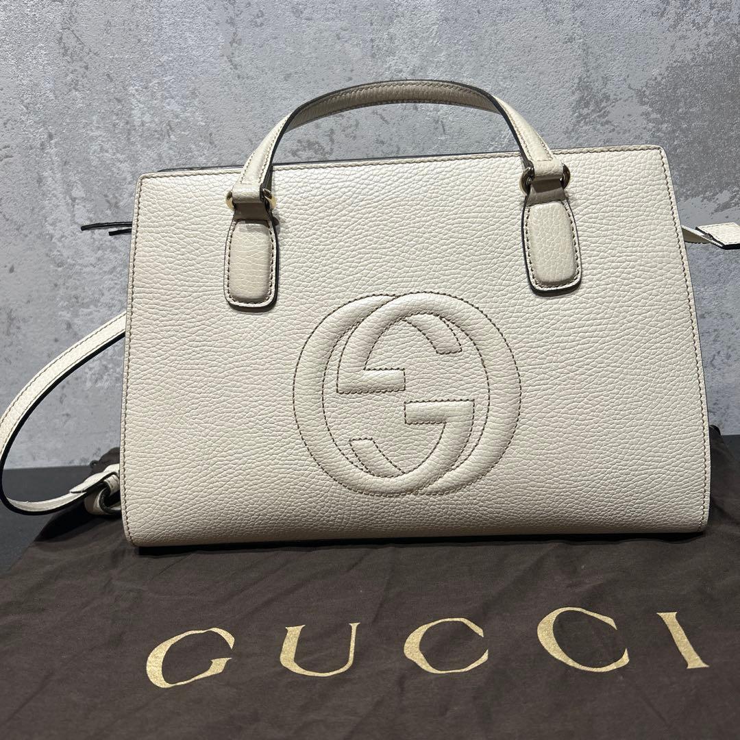 ※ルドルフ様※【GUCCI 】ホワイトレザーハンドバッグ