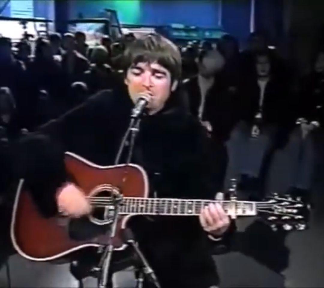 oasis ノエル ギャラガー EF325SRC エレアコ ギター タカミネ