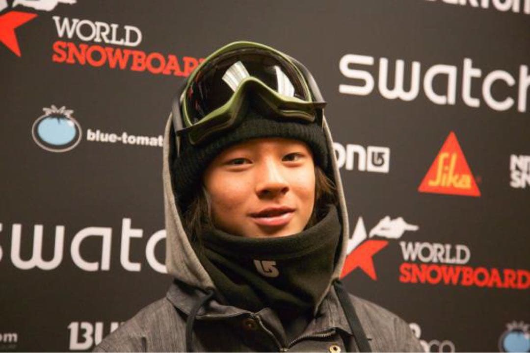 平野歩夢　バートン　ウェア BURTON Custom Winning LTD — 平野歩夢 公式web