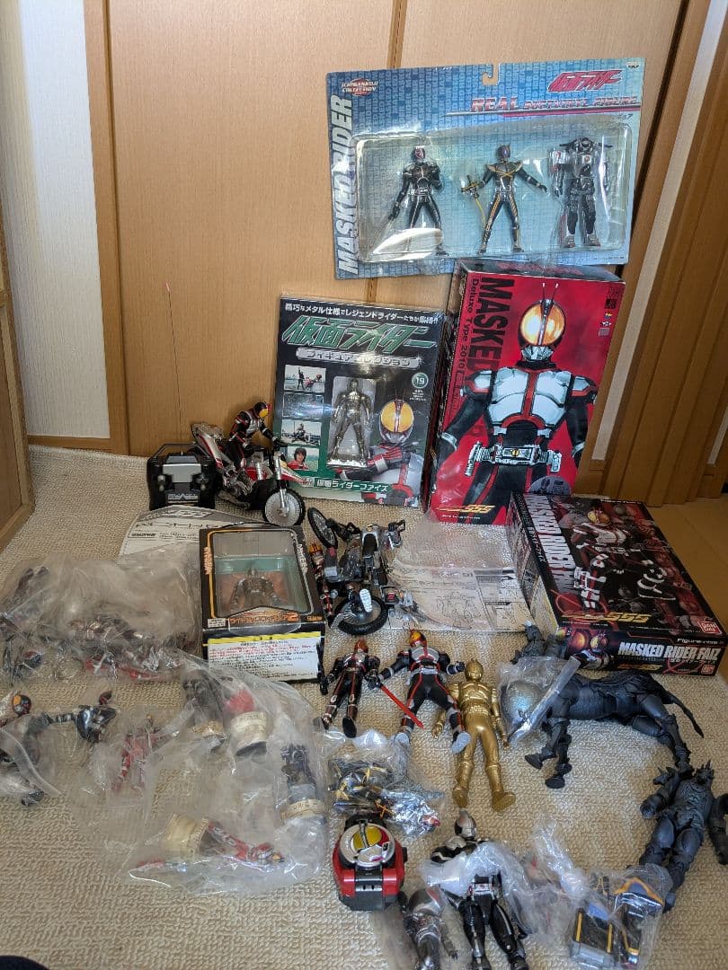 d*7様 仮面ライダー555 まとめ　リアルアクションヒーロー含む メディコム・トイ | プレミアムクラブ
