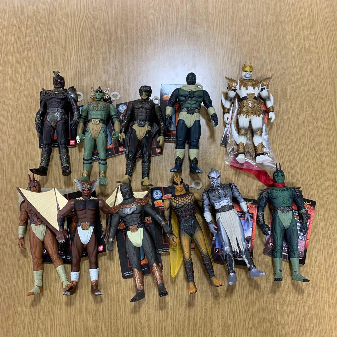 仮面ライダークウガ　グロンギ11体セット