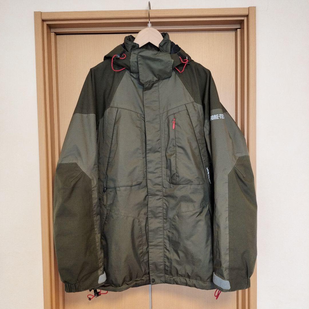 最上位モデルBLUEBLOOD　GORE-TEX　スノーボードウェアー上L下 O