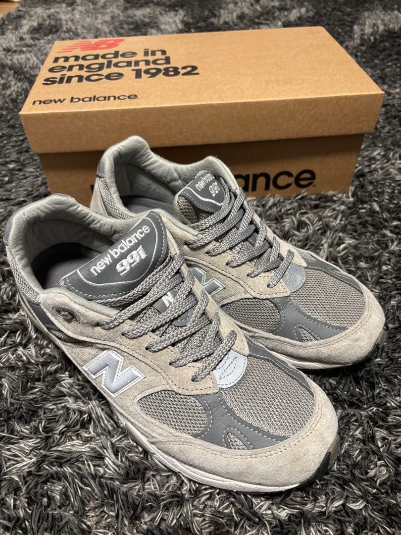 New Balance 991 グレー スニーカー