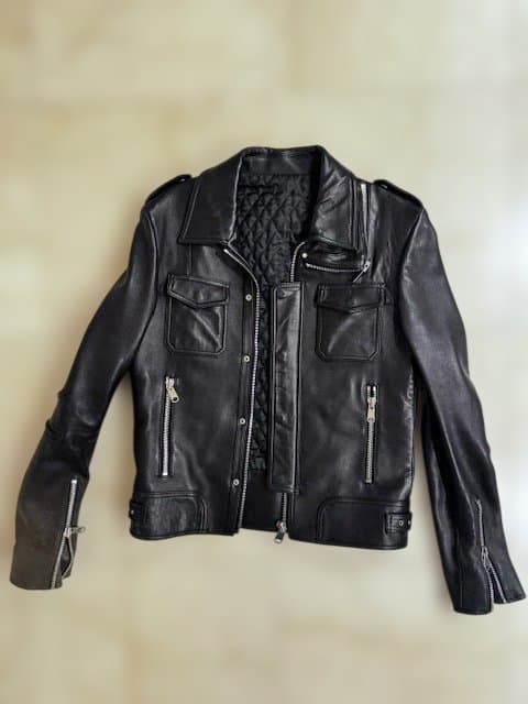 極美品 バーバリー型 レザージャケット ライダース 本革 バイカー 希少デザイン Yahoo!オークション -「burberry black label レザーライダース」の