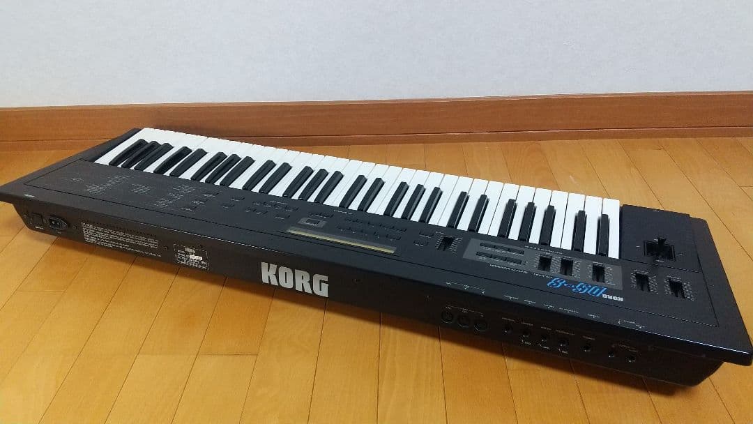 純正ハードケース付き】希少 KORG DS-8 シンセサイザー - メルカリ