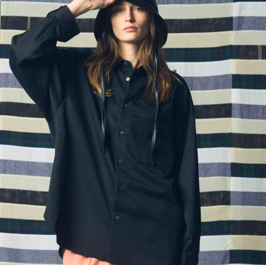 美品★メゾンスペシャル　ブラック　ウールシャツ　レギュラーカラー　オーバーサイズ