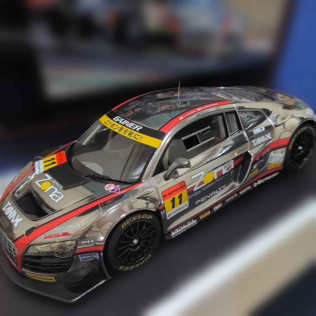 ミニカー EBBRO 1/18 GAINER DIXCEL R8 LMS 2012 Amazon | エブロ 1/18 GAINER DIXCEL R8 LMS SUPER GT300 2012 完成品