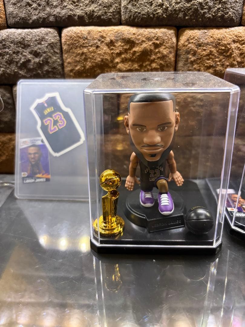 nbaballers レブロンジェームズ