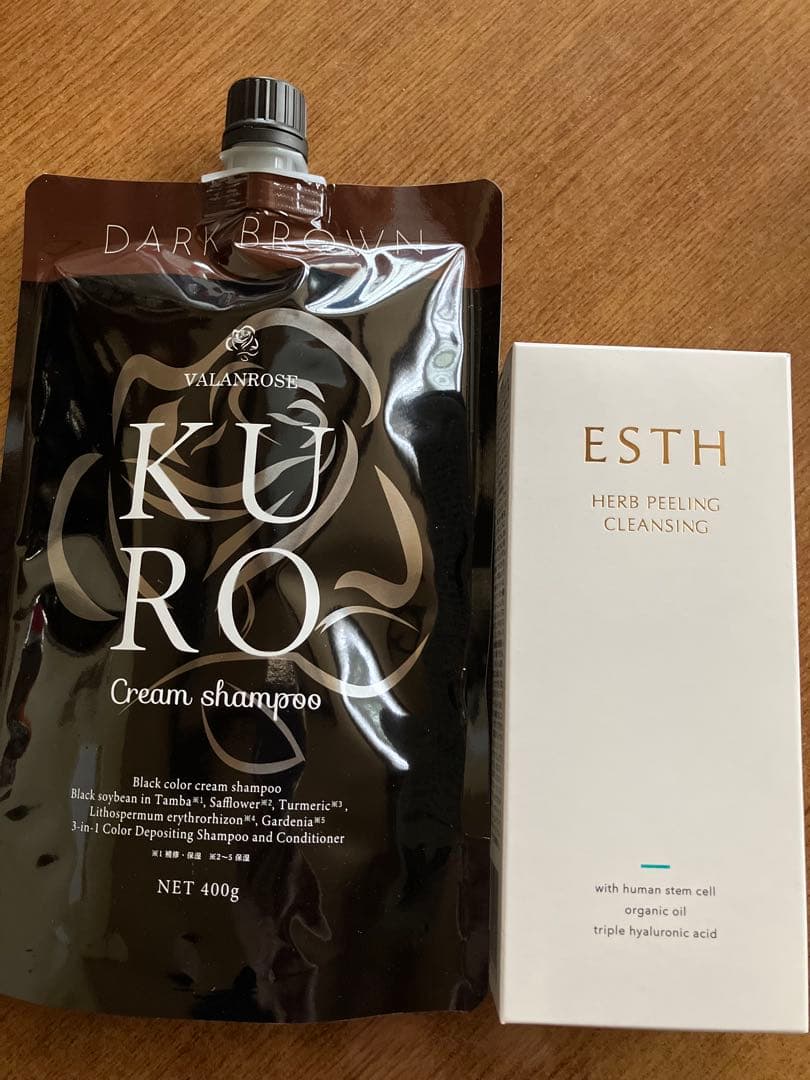 【セット】KUROクリームシャンプー & ESTH ハーブピーリングクレンジング
