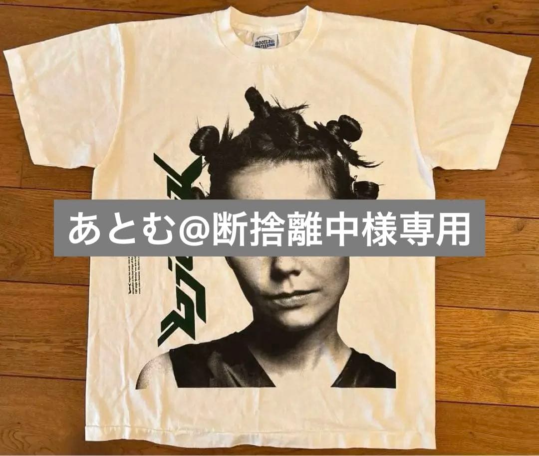 bjork Tシャツ