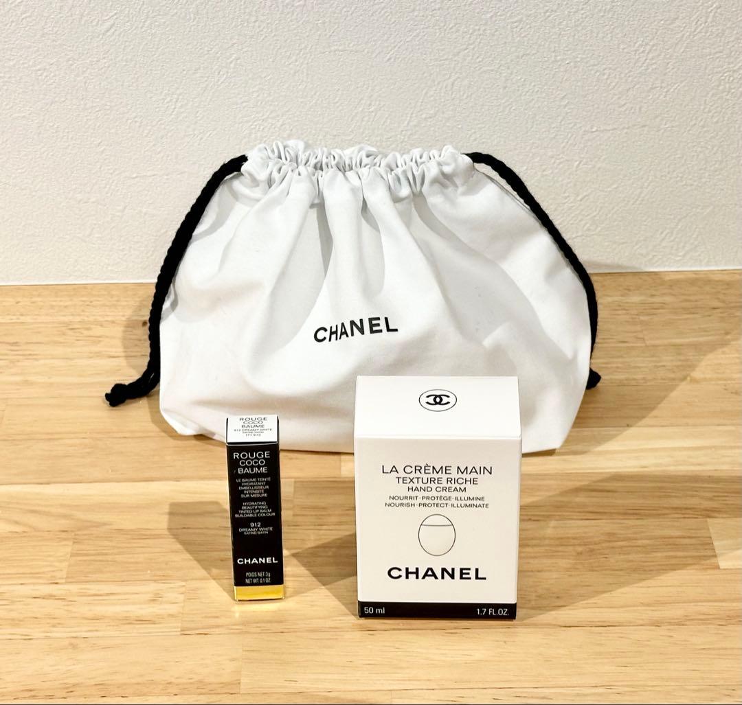 みー❣️CHANEL ラクレームマン ルージュココボームドリーミーホワイト