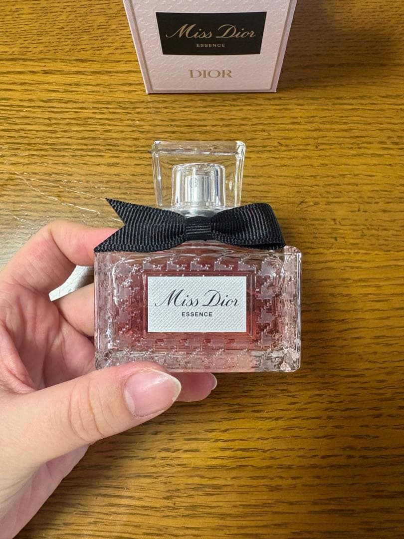 Miss Dior ミスディオール　香水