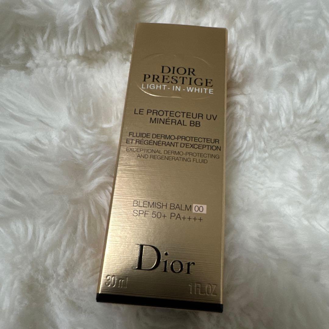 プレステージ ホワイト ル プロテクター UVミネラルBB 00