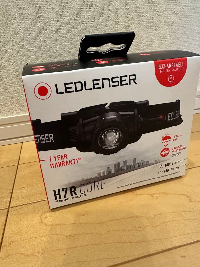 未使用　LEDLENSER H7R CORE ヘッドランプ　充電式 LEDLENSER】H7R Core 充電式ヘッドライト（1000ルーメン）IP67 502122