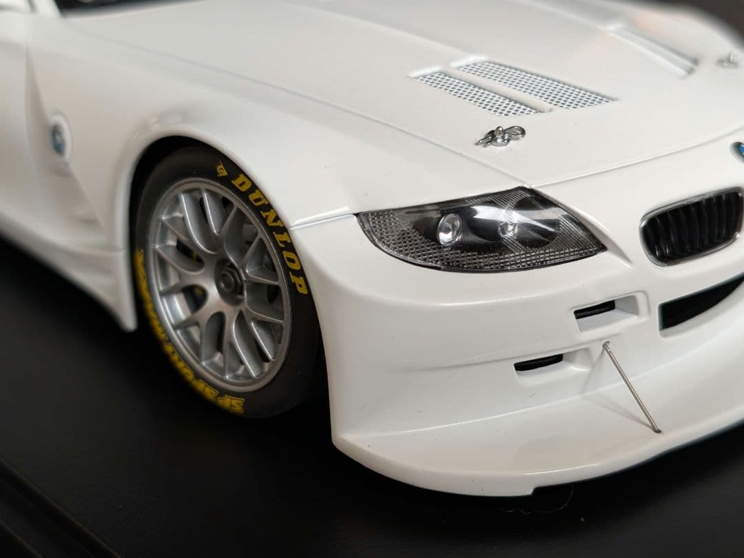 オートアート 1/18 BMW Z4 Coupe プレーンボディVer. - メルカリ