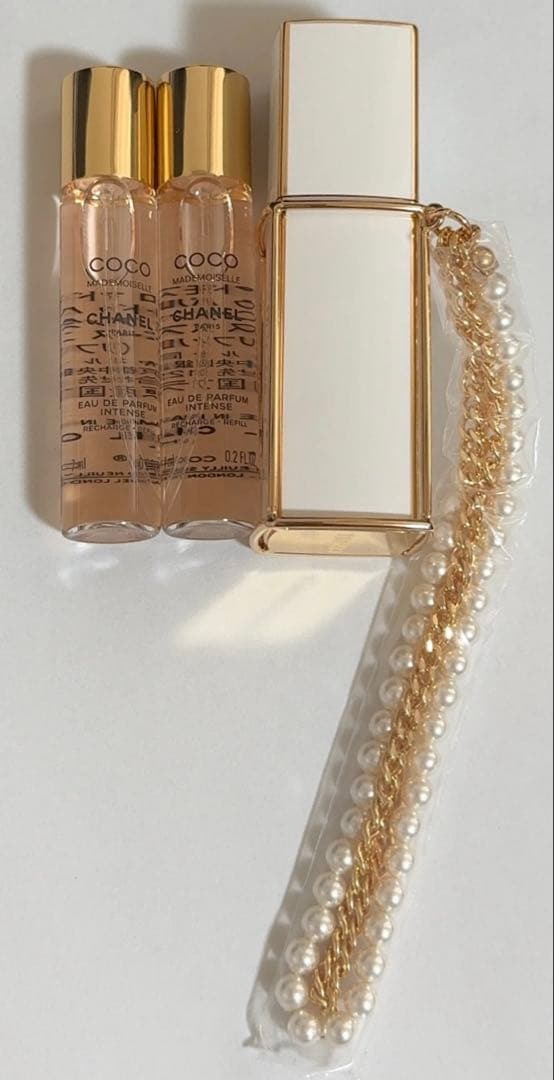 シャネル　ココマドモアゼルオードゥパルファムアンタンスパーススプレイ シャネル / ココ マドモアゼル オードゥ パルファム アンタンス パース