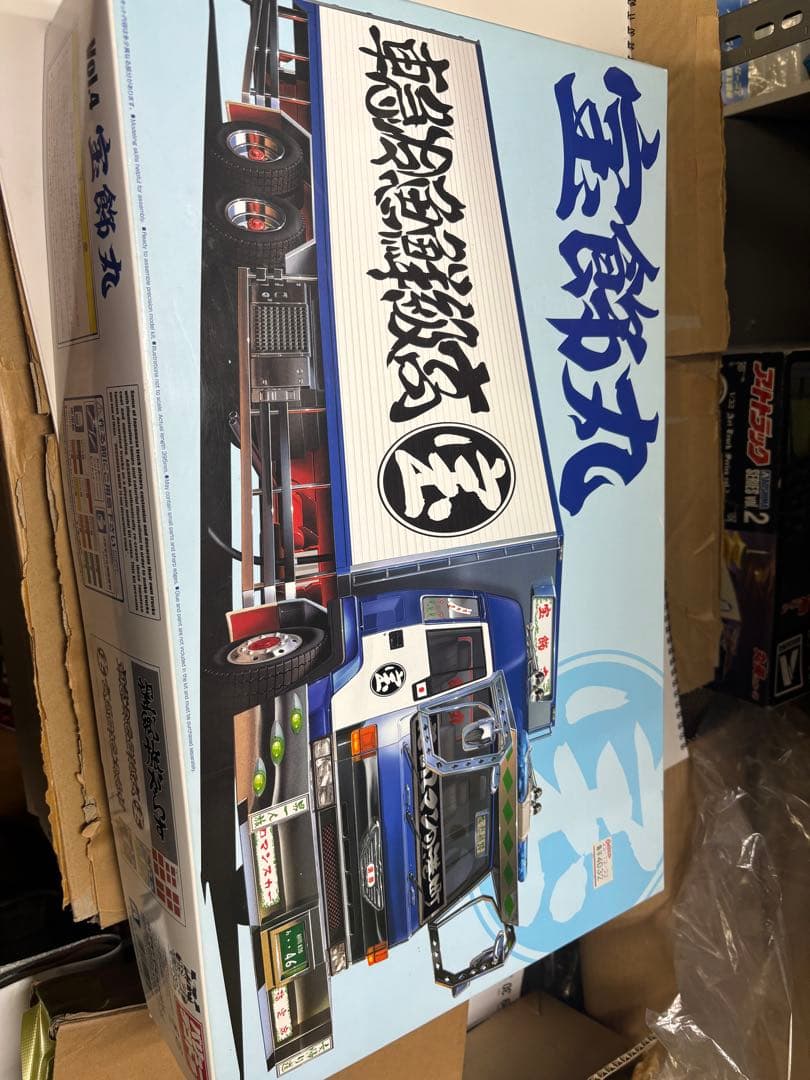 宝飾丸いすゞ810プラモデル Yahoo!オークション - 代引き可能 訳あり 未組立 宝飾丸 いすゞ810 ア