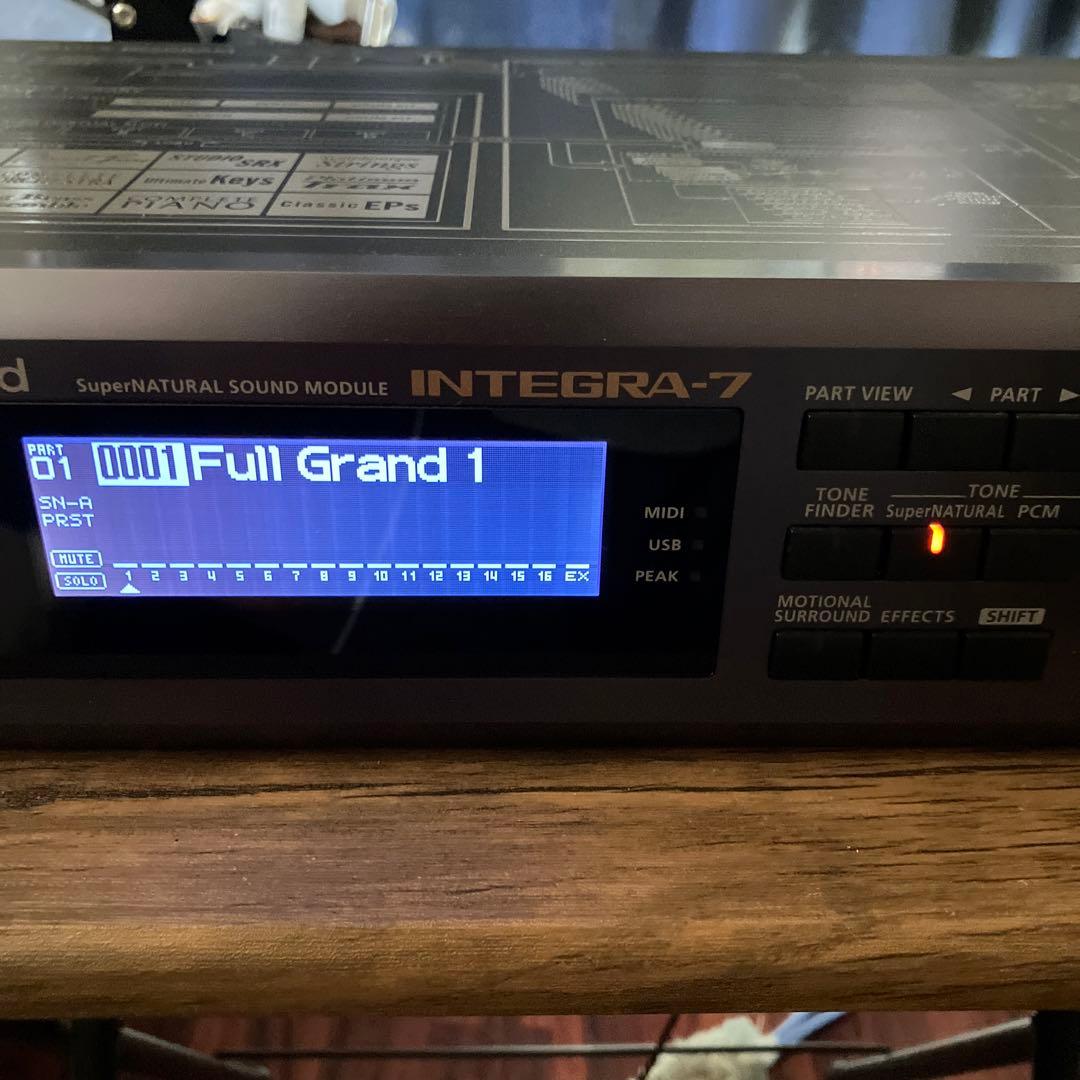 Roland INTEGRA-7 シンセサイザーサウンドモジュール - メルカリ