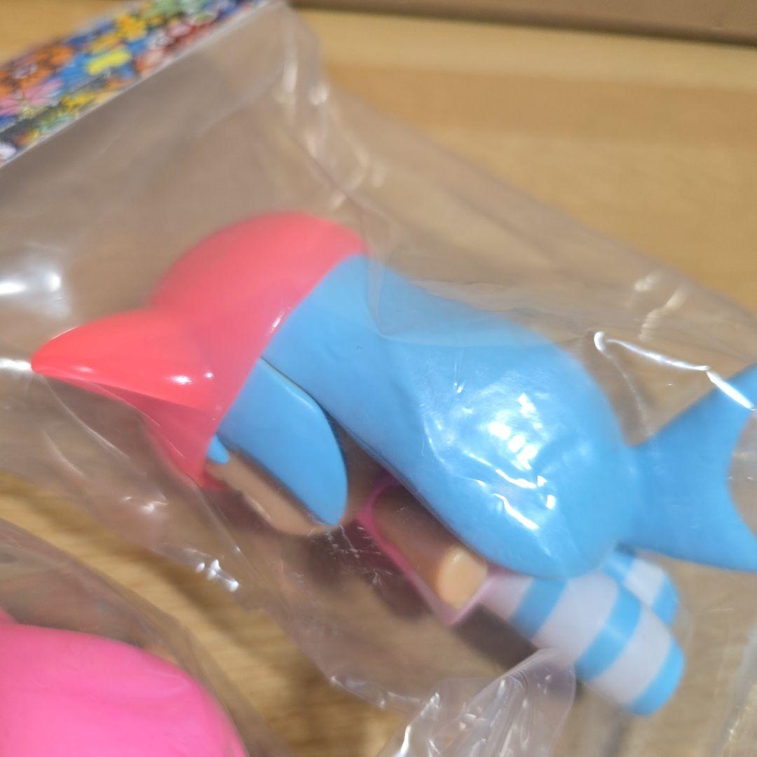 レッドシャーク×アートジャンキー ソフビシリーズ シャメロット - メルカリ