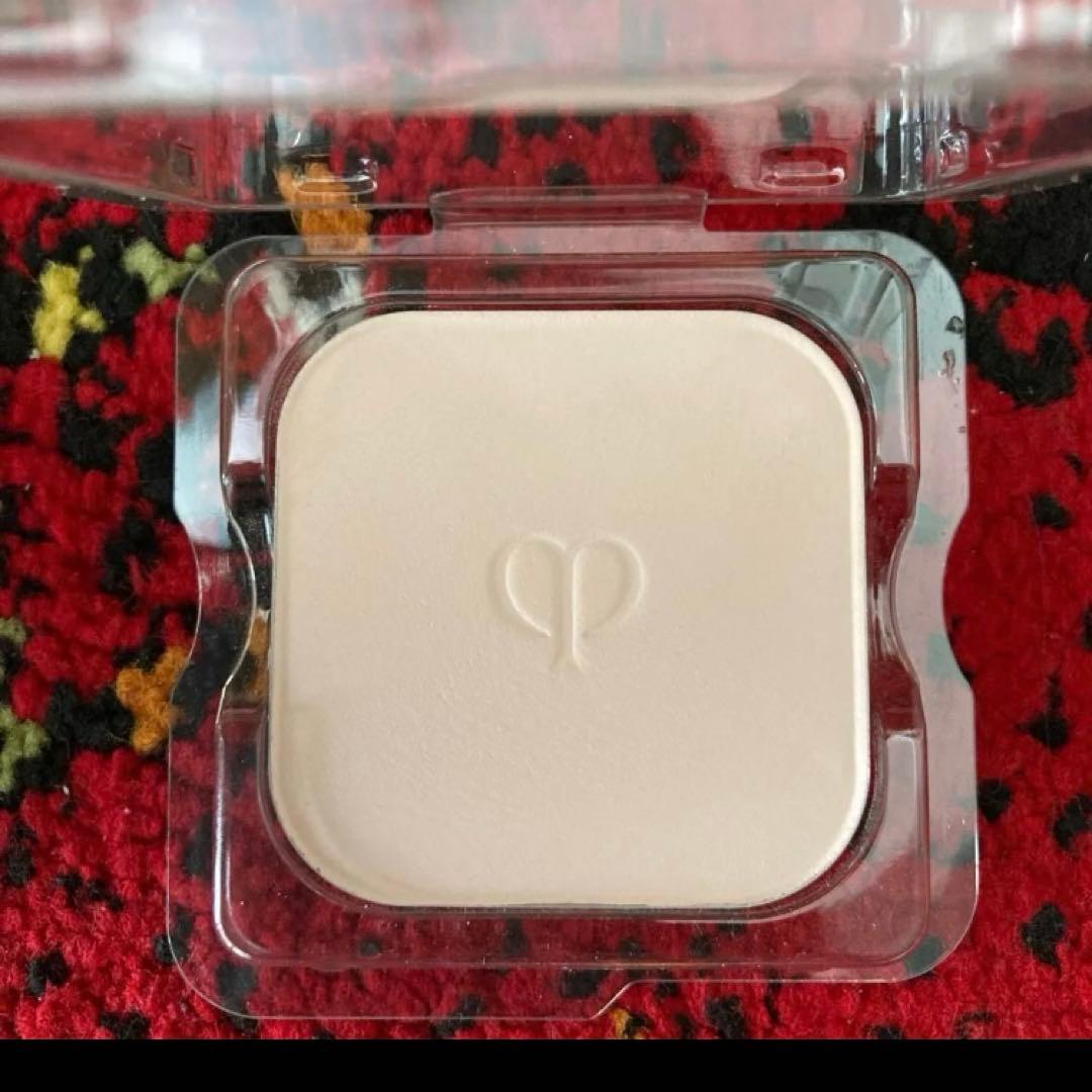 クレドポーボーテ