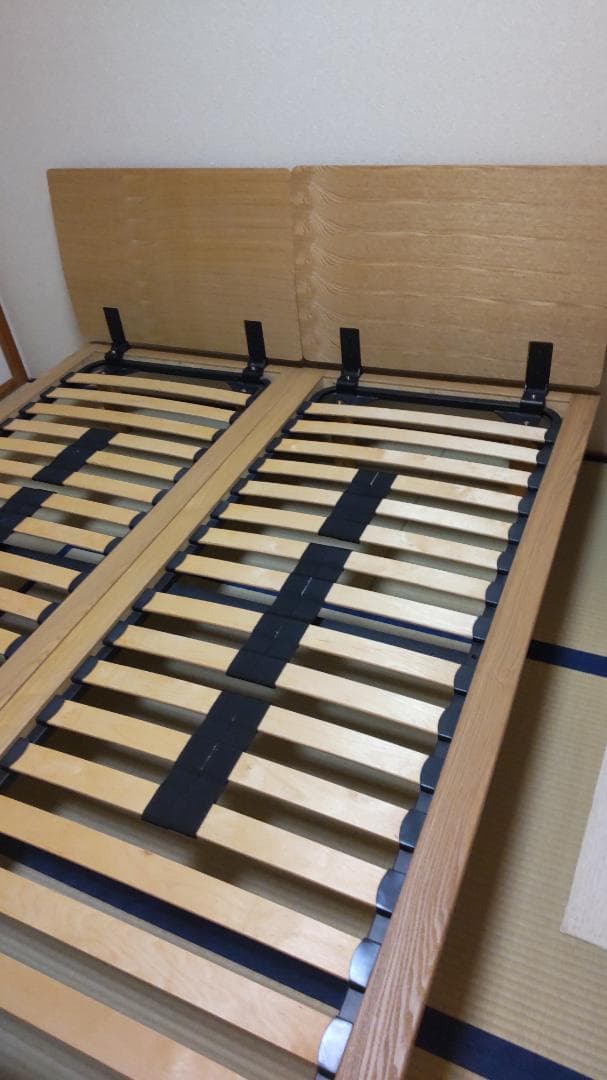 【まゆみん①】無印ベッド　スモール　1台（右）