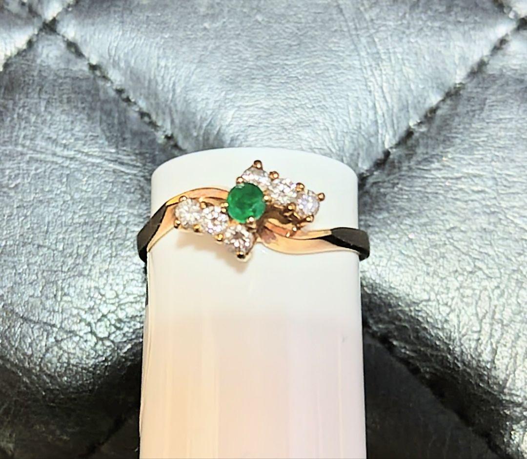 エメラルド ダイヤツイストデザイン リング