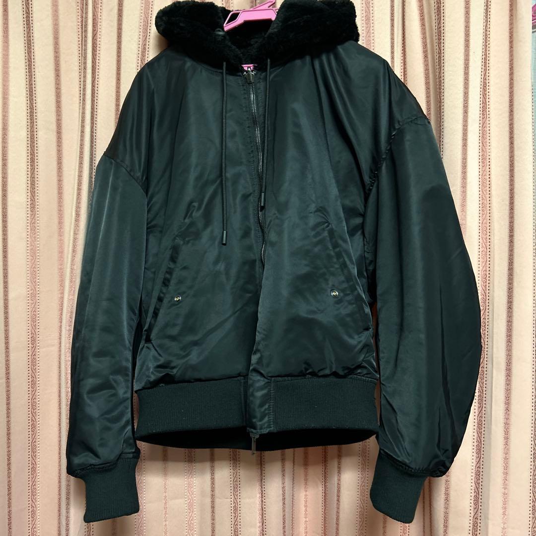 zara リバーシブルフェイクファーボンバージャケット - メルカリ