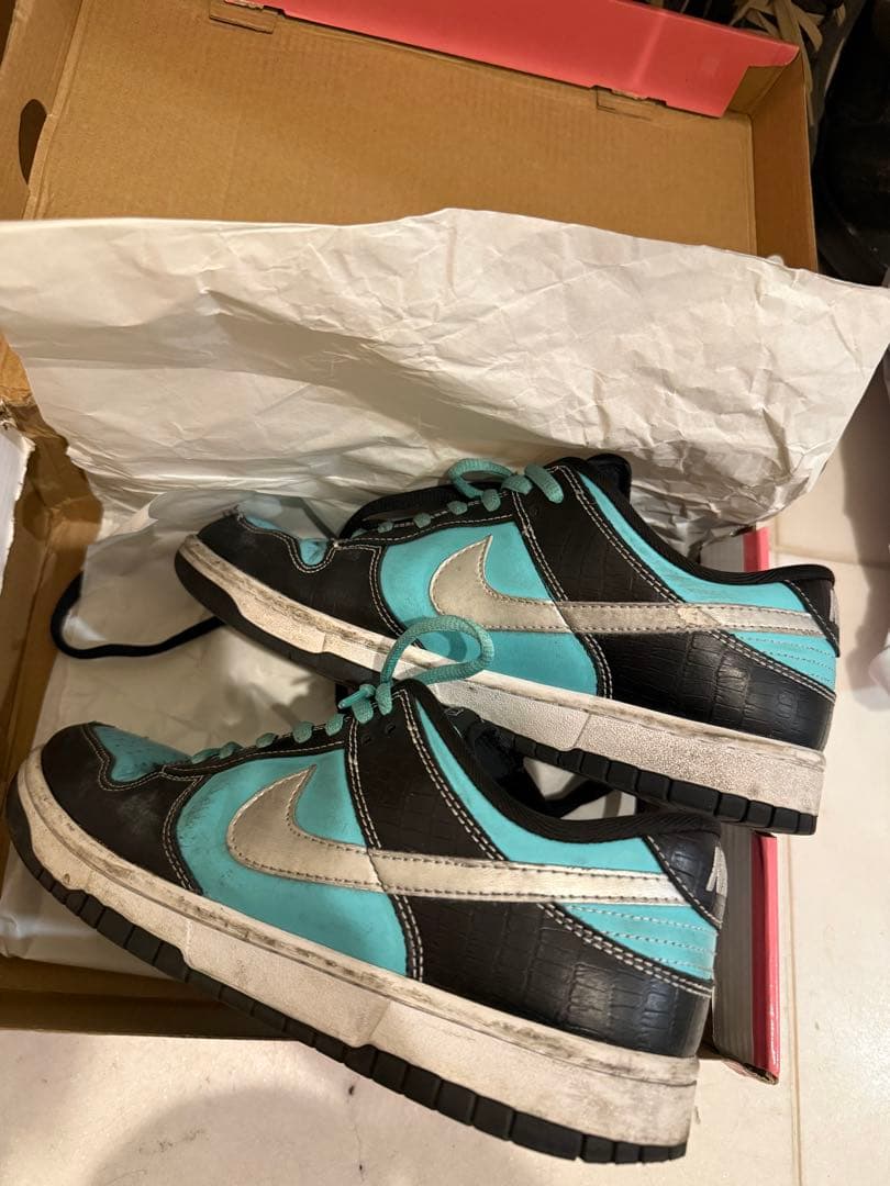 靴 NIKE DUNK Low SB x Diamond Tiffany Nike Nike SB Dunk Low Pro Diamond Supply Co. Tiffany | Size 8.5