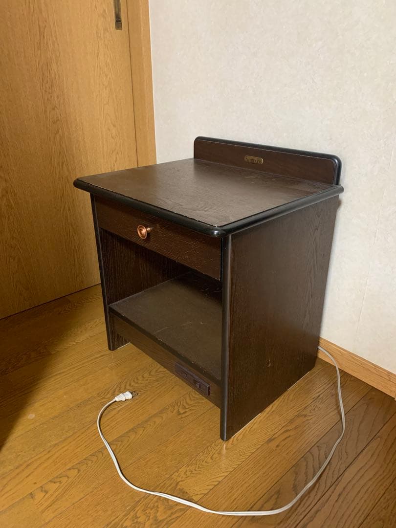 【美品】シモンズ　ベッドサイドテーブル