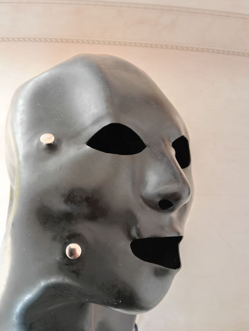 未使用 Rubber's Finest ラバーマスク 1.2mm 厚 男③