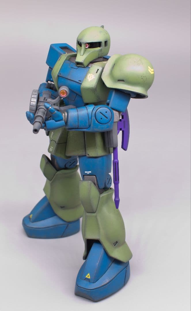 ガンプラ全塗装完成品】HG 旧ザク（ウェザリング仕上げ） - メルカリ