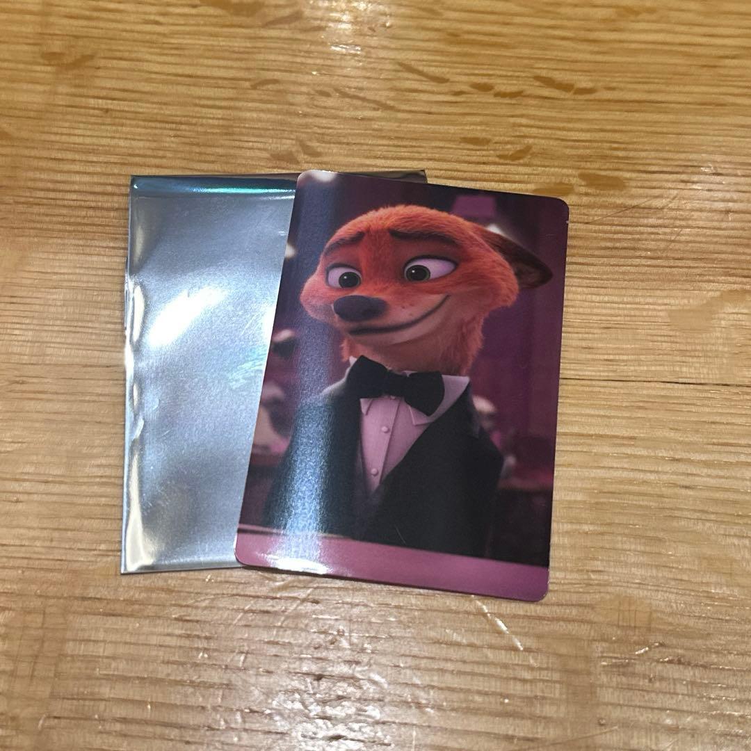 R*.様 ズートピアカフェ特典　タキシードニック タキシード姿のニック登場！「ズートピア2」OH MYCAFE新メニュー1月23