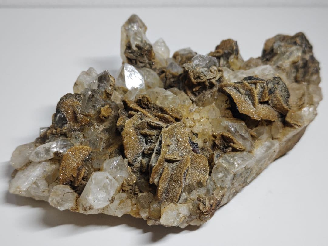 水晶 1.6kg シデライト クォーツ 原石 鑑賞石 自然石 誕生石 鉱物 水石