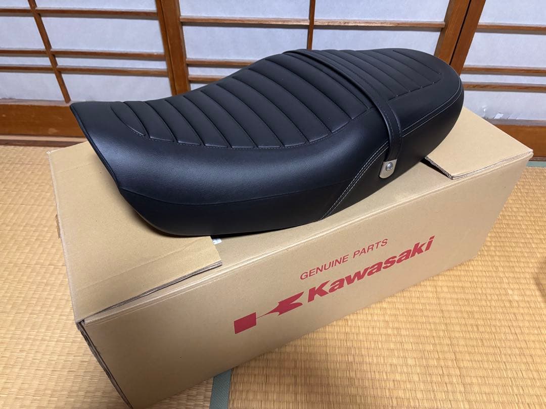 z900RS 純正ハイシート 25 Z900RS ハイシート Bプレーン｜K＆H