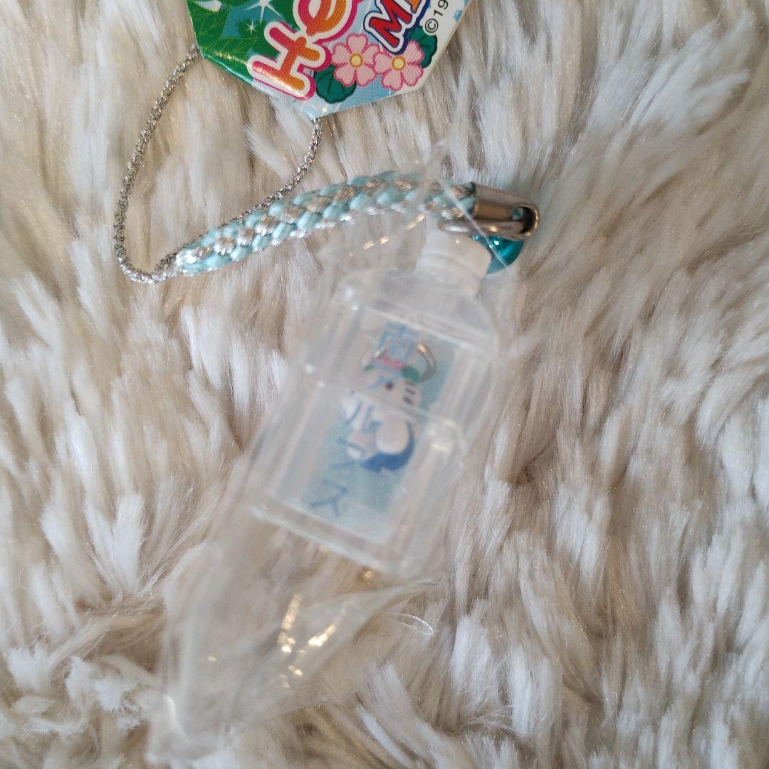 ご当地キティ 南アルプス限定 天然水 根付けストラップ 3つセット レア