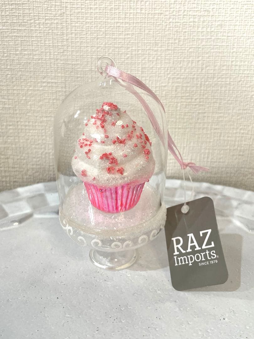 ガラスオーナメント　カップケーキ