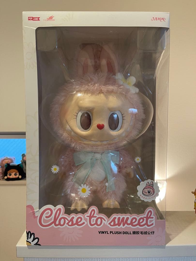 正規品 POPMART ランド限定　MOKOKO CLOSE TO SWEET