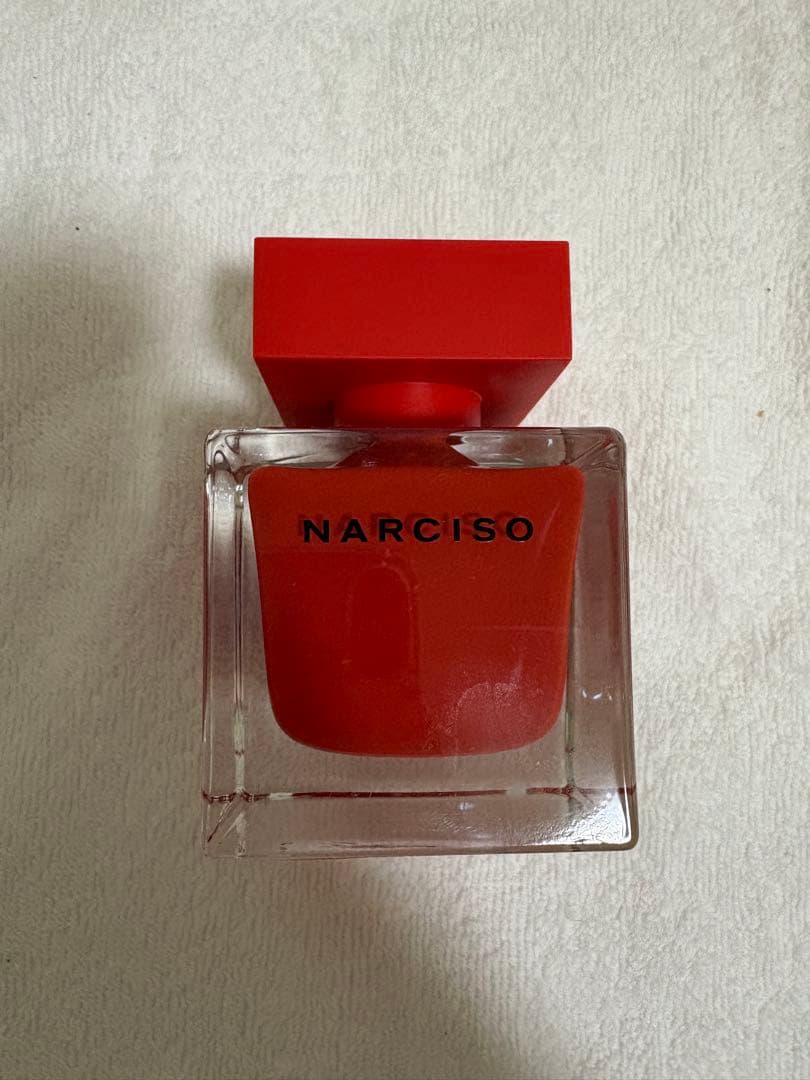 【未使用美品】Narciso Rodriguez 香水 レッド