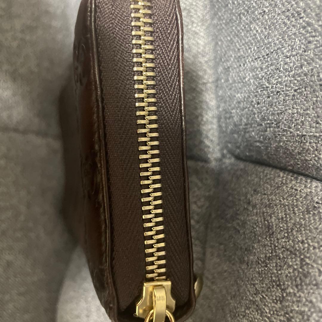 GUCCI GGパターン エンボス 長財布 - メルカリ