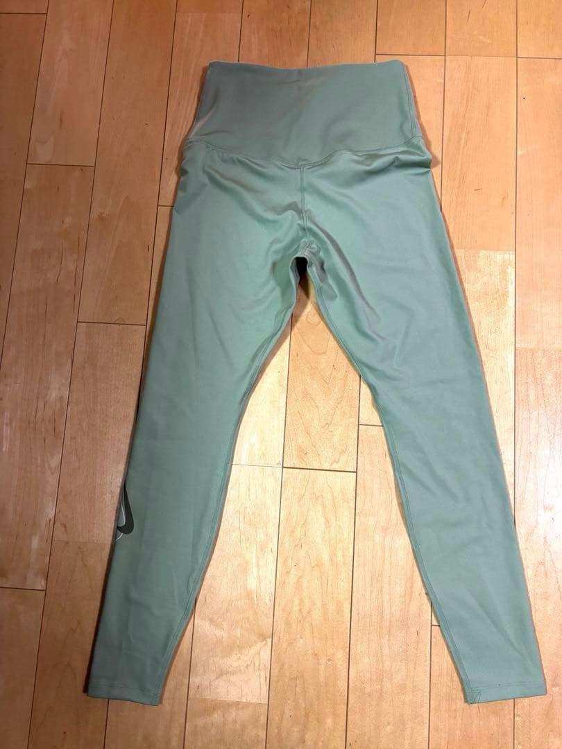 風音❥さま おまとめ【美品】NIKEレギンスMほか