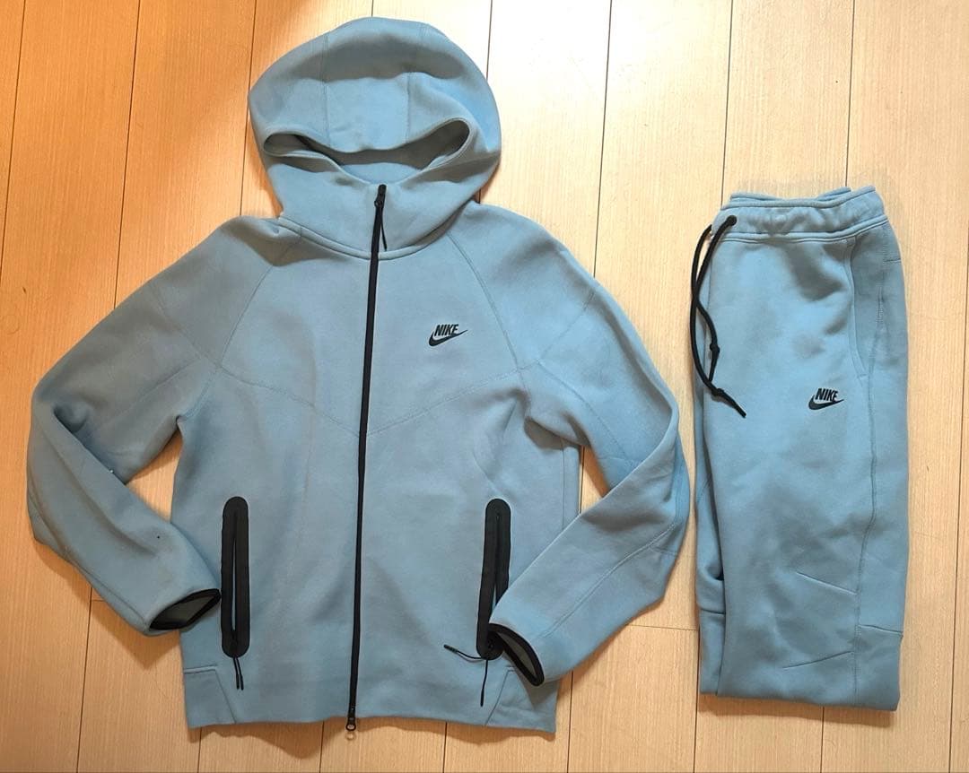 セール中 Nike TECH テックフリース レア 上下セット L スカイブルー