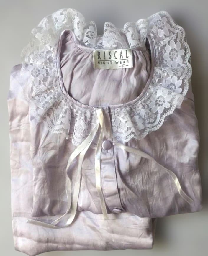 RISCAL　シルク　レディース　ナイトウェア　パジャマ　可愛い　レース