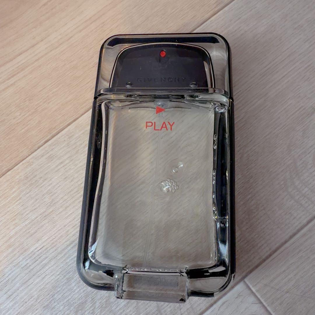 GIVENCHY PLAY 香水