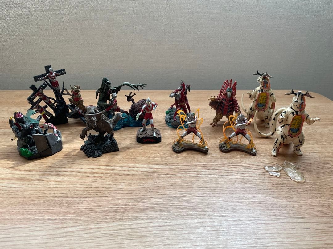 ウルトラマンイマジネイション　怪獣解剖図鑑　まとめ売り