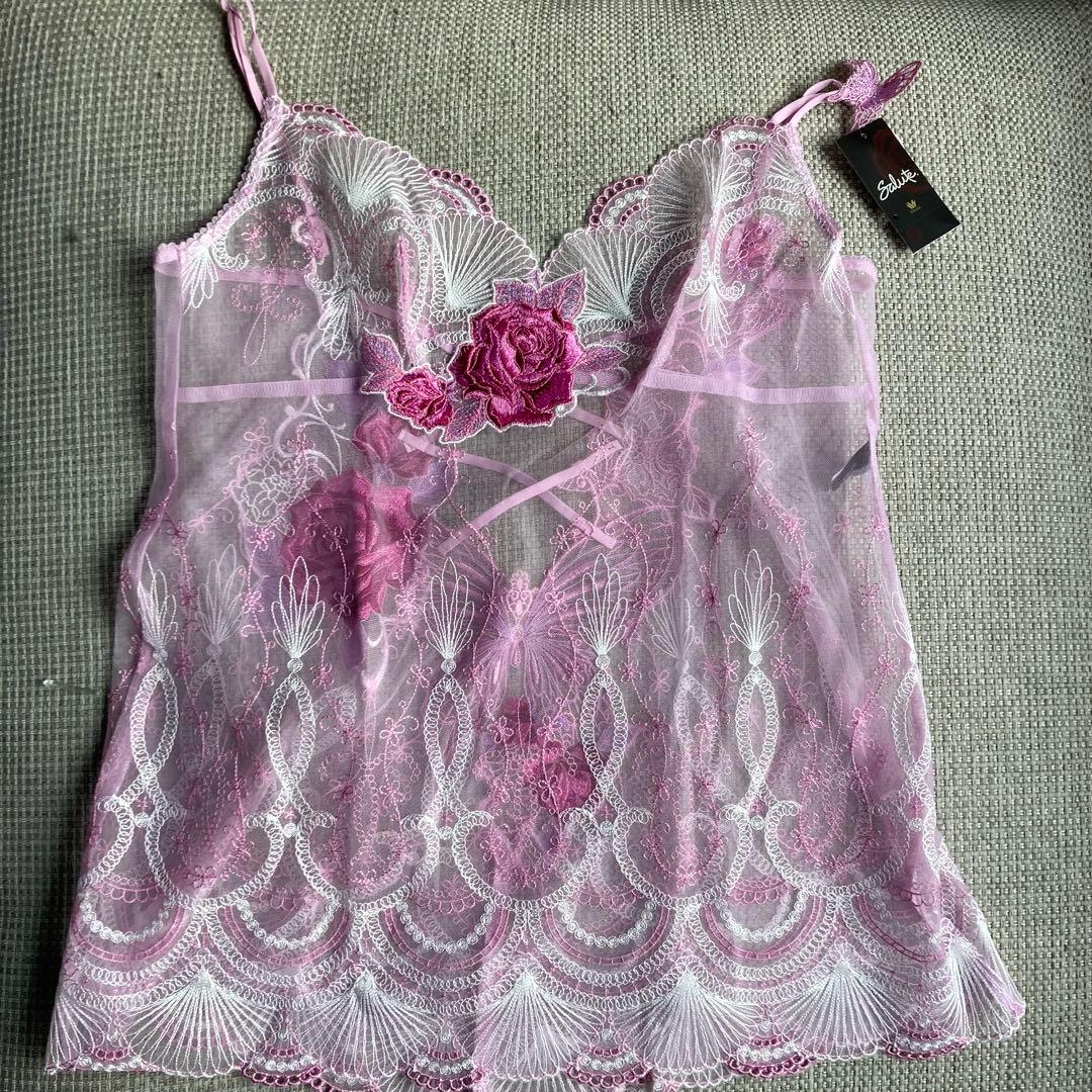 【新品】ワコール　サルート　キャミソール　ローズ　蝶々