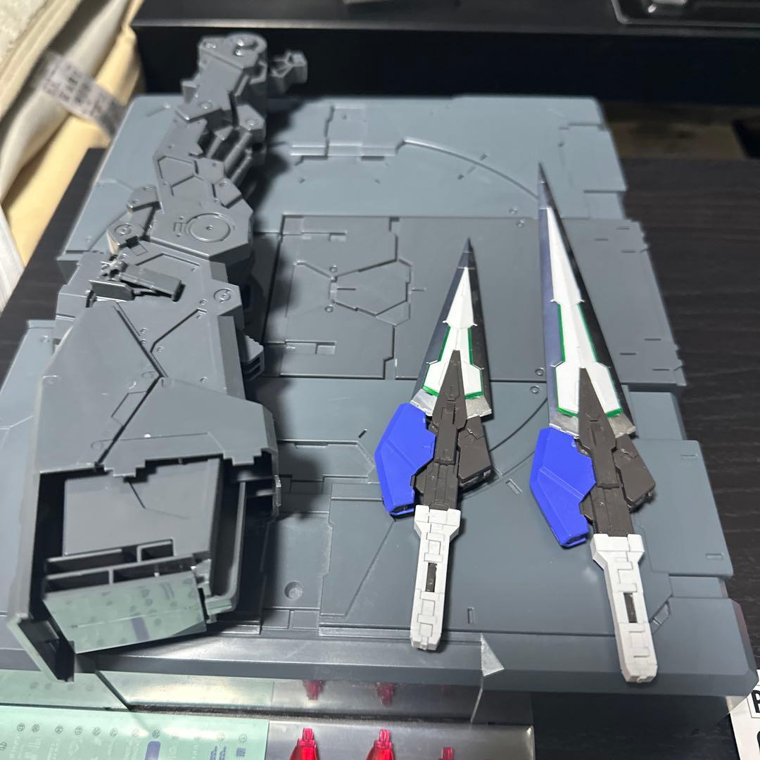 黒*舌様 PG 1/60 ガンダムエクシア ガンプラ 完成品未塗装 - メルカリ