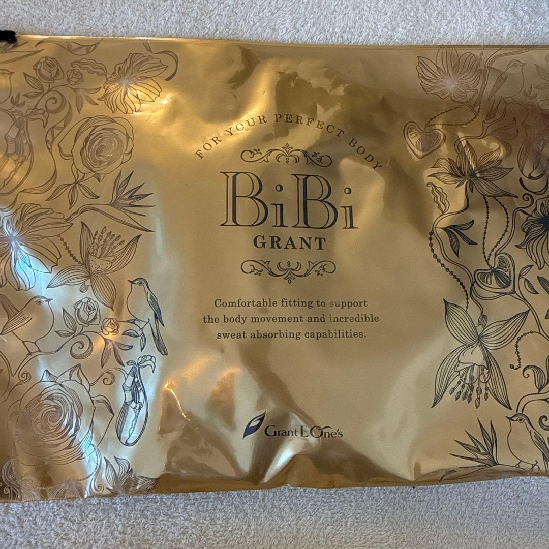 グラントイーワンズ　BiBi レディースパンプ七分袖　ブラック M