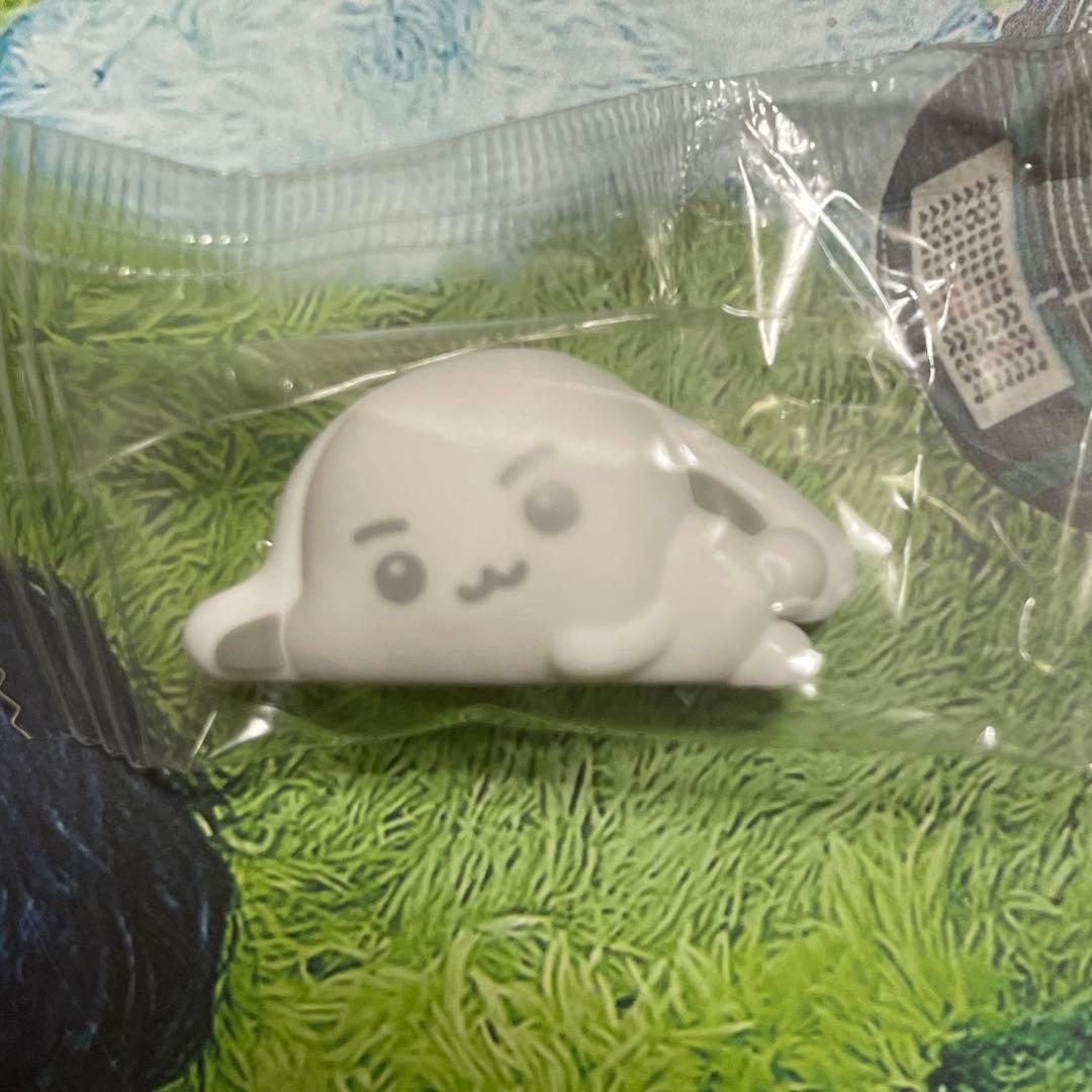 ソンファ ATEEZ 7TH ANNIVERSARY POP-UP 8ROOM