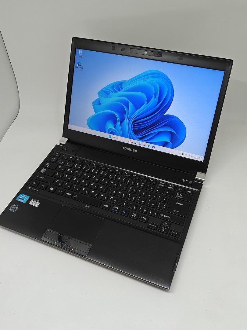 東芝】爆速 Corei7/SSD256GB ノートパソコン 16GB E5