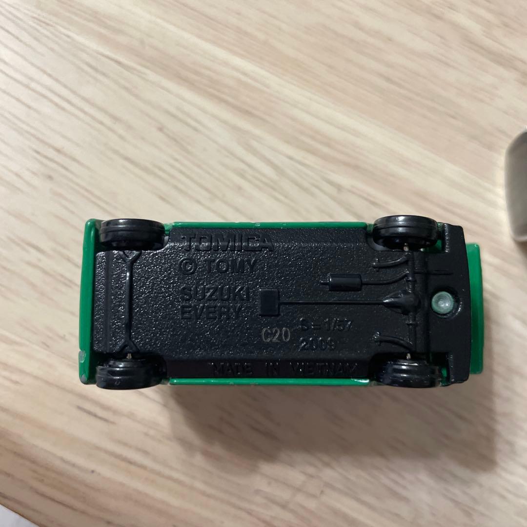 台湾限定トミカ 郵便車 高速バス パトカー タクシー - メルカリ